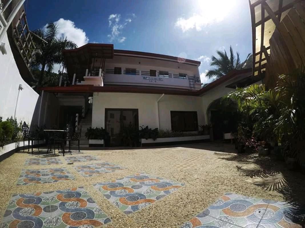 Rodriguez Lodge Эль-Нидо Экстерьер фото